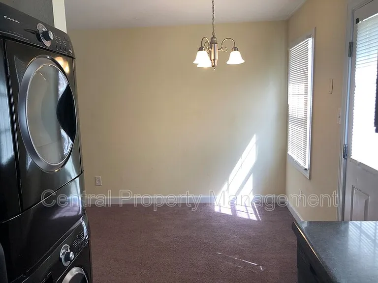 112 Silver Brook Dr — Photo 5