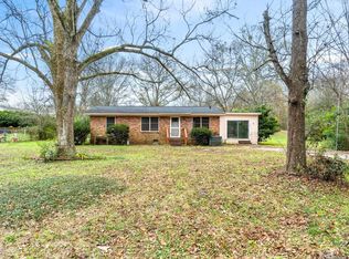 137 Indian Creek Rd, Locust Grove, GA 30248