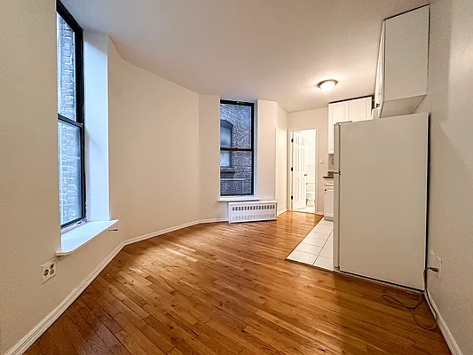 Rented by Highline Residential | media 5