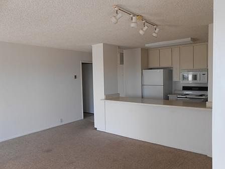 5th image of 1855 Diamond St Unit 5-222