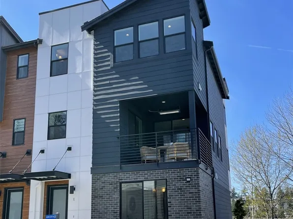 10823 (HS 94) 120TH Lane NE #E, Kirkland, WA 98033