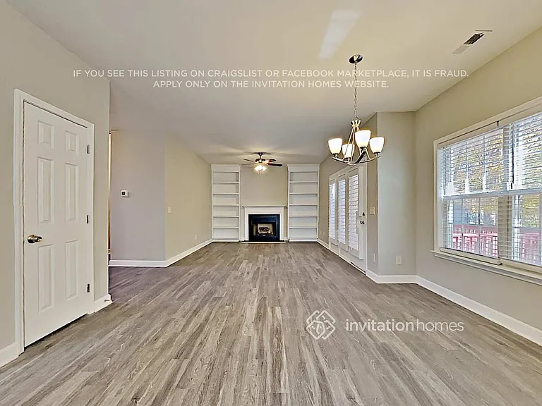 1600 Stoney Creek Ln — Photo 6