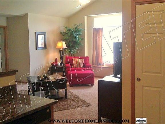 5th image of 2501 N 89th St