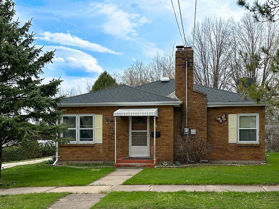 42 Felshow St, Clintonville, WI 54929 Zillow