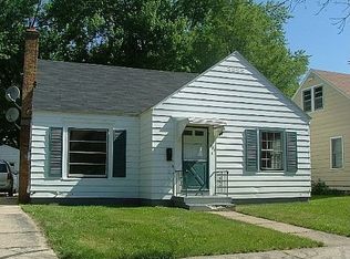 921 Burton St SE, Grand Rapids, MI