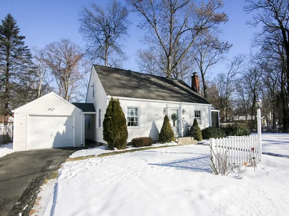 198 Warren Ter, Longmeadow, MA 01106