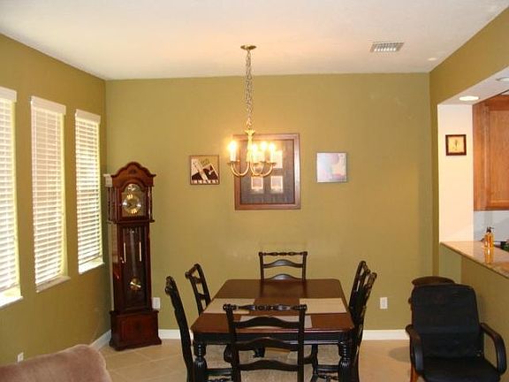 4th image of 510 Pacific Grove Dr Unit 5