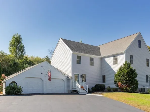 2 Arrowhead Dr, Norwell, MA 02061