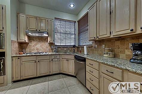 4th image of 201 Devonshire Dr