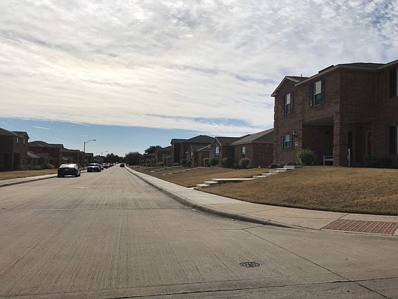 5th image of 1035 Stanwyck Ave