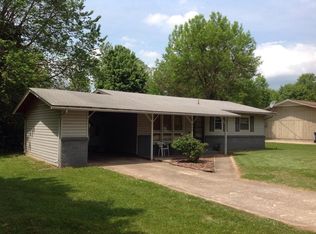 205 N Missouri Ave, Nixa, MO 65714
