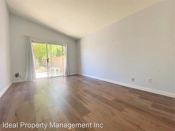 4th image of 20849 E Cliffside Ln