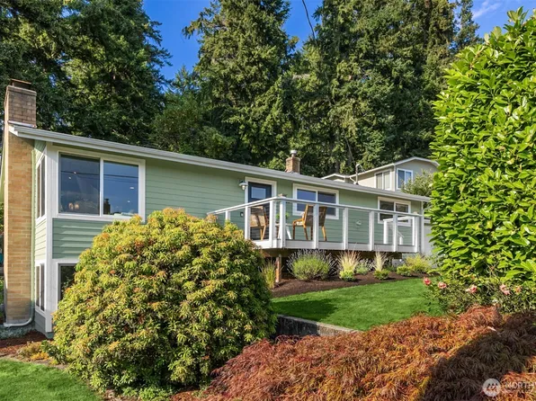 1020 NE Holm Court, Poulsbo, WA 98370