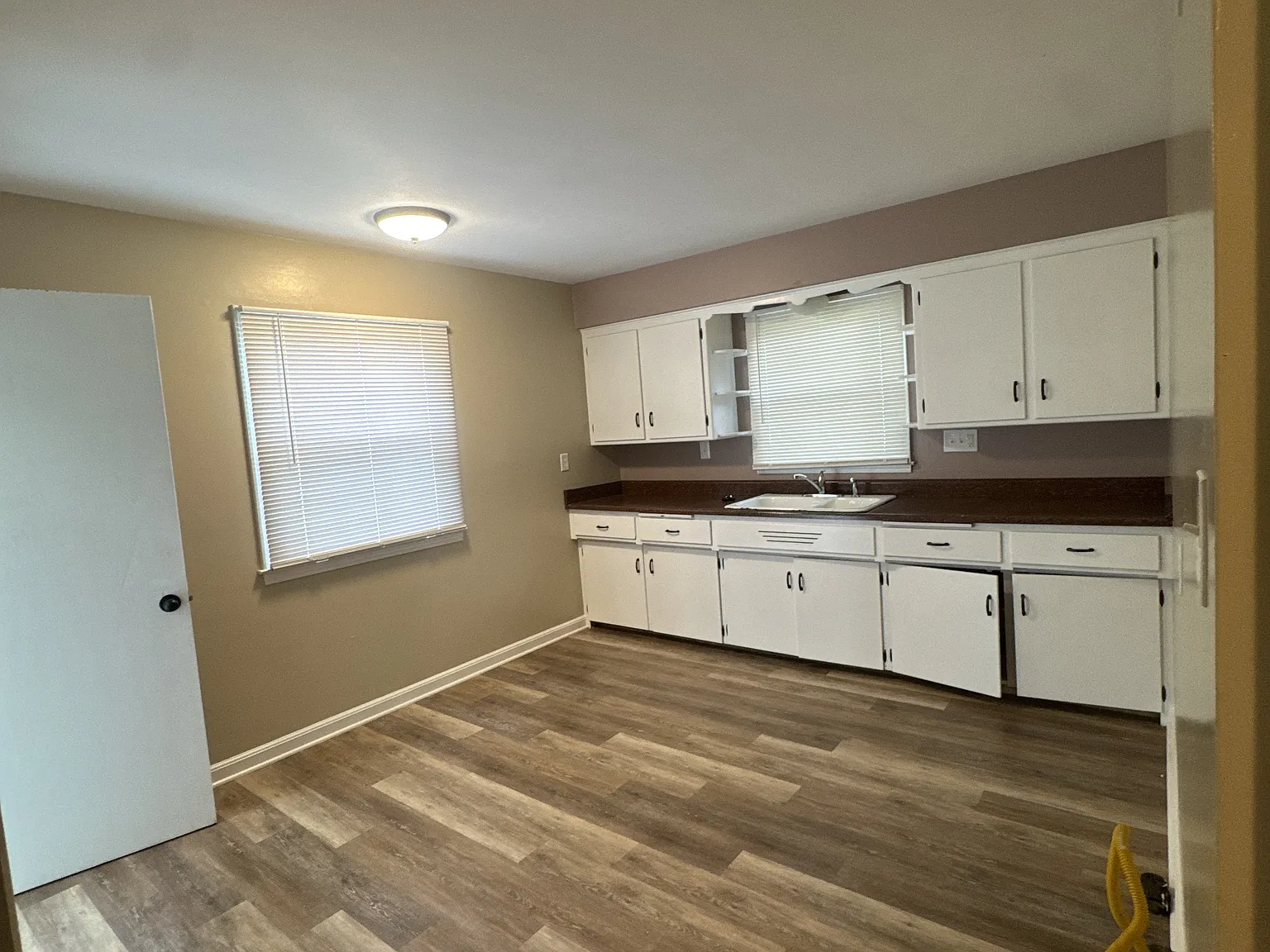 3 bed, 1500 sqft, $1,550 — Photo 4