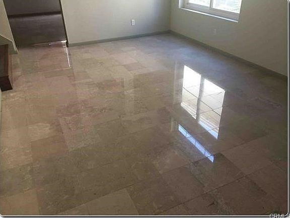 2nd image of 3303 Cobblestone Ln
