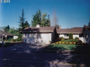 1109 NW Michelbook Ln, McMinnville, OR