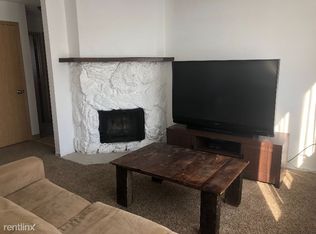 8621 Molanary Dr APT 3, Anchorage, AK 99502