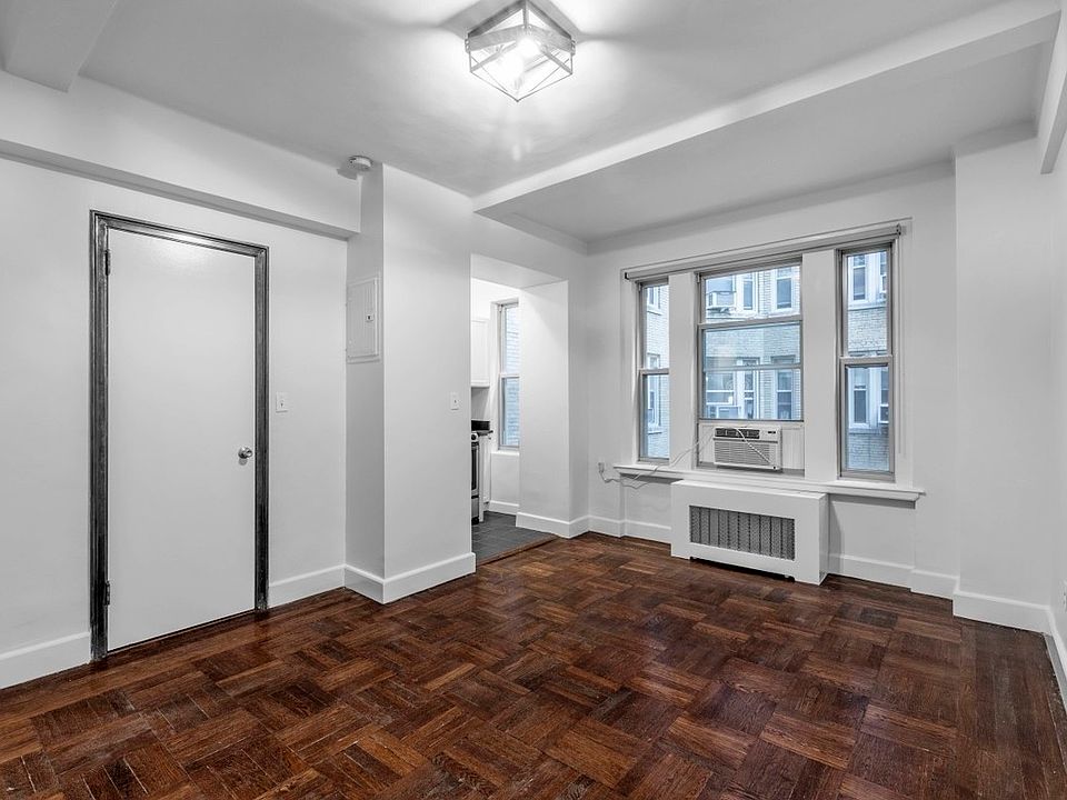 1st image of 24 5th Ave APT 818