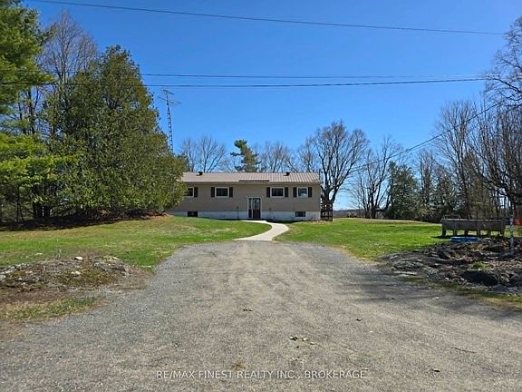2nd image of 1182 Clement Rd