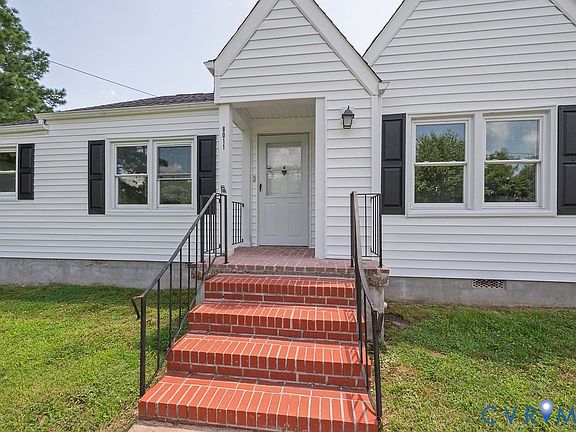 4th image of 8011 River Rd