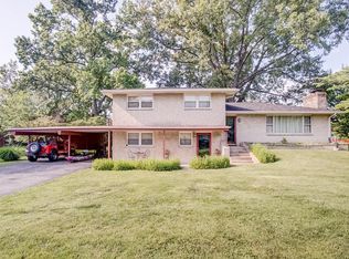 1305 Duval Dr, Godfrey, IL