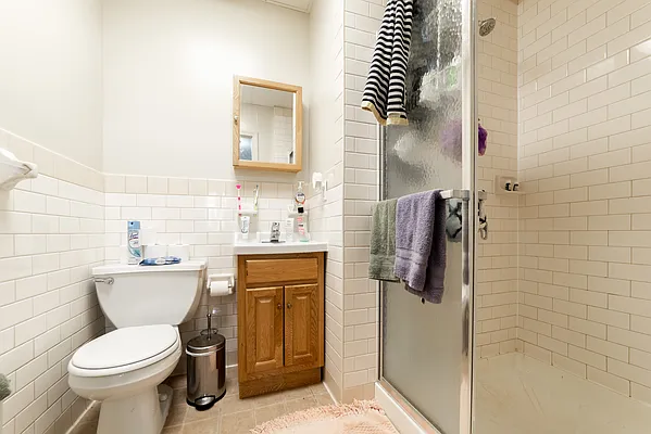 Rented by Joel Scharf, LREB | media 7