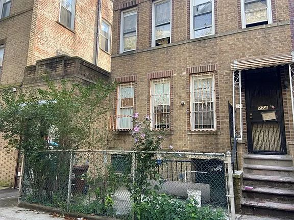 2nd image of 774 48th St