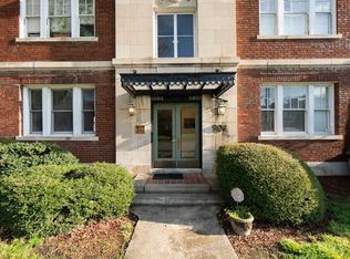 904 W Market St APT A1, Greensboro, NC 27401