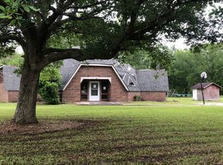 1027 Earline Dr, Breaux Bridge, LA 70517