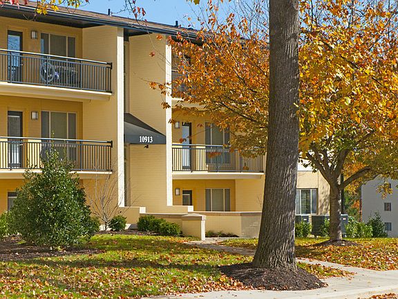 3rd image of 10898 Bucknell Dr #1131