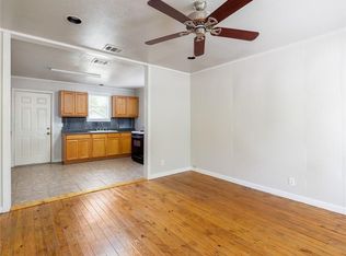 427 Scarbrough St, Rockdale, TX 76567