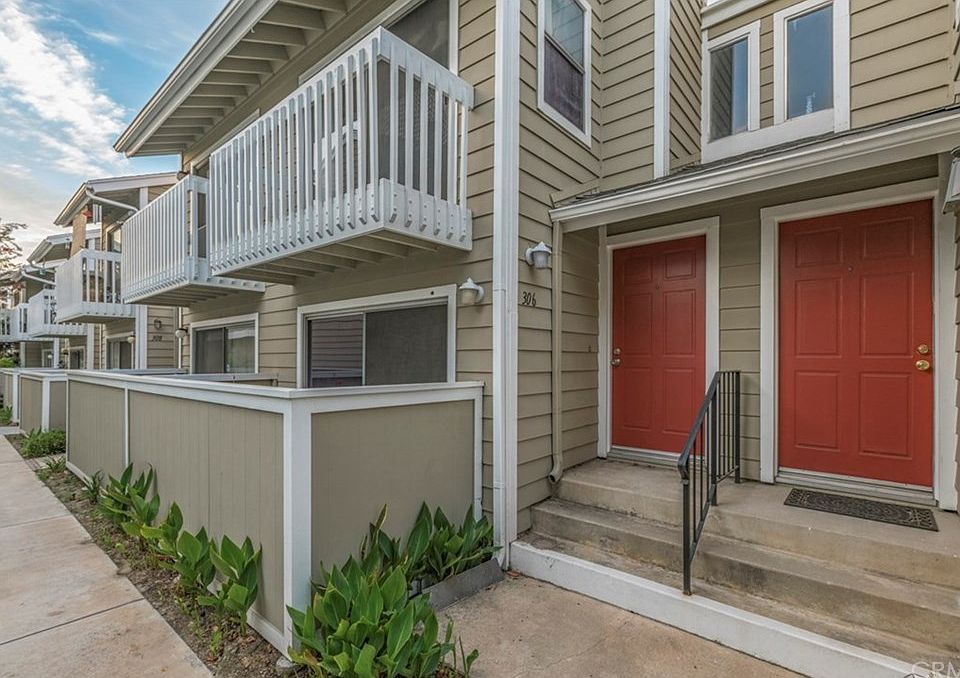 1st image of 14859 Mulberry Dr Unit 306