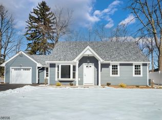 23 Ferndale Rd, Wayne, NJ 07470