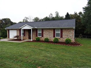 9197 Dawn Dr, Georgetown, IN 47122