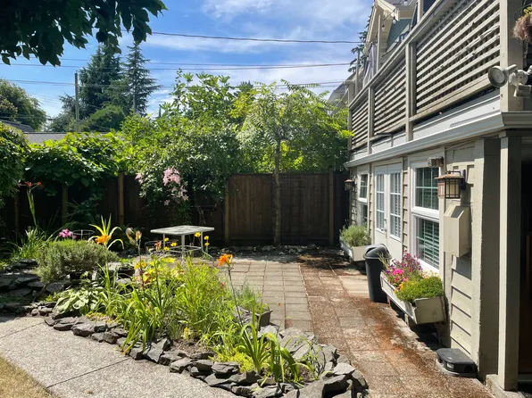 3008 W 37th Ave, Vancouver, BC V6N 2V2