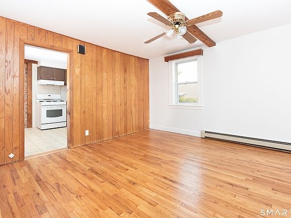 5th image of 65 Arlington Street