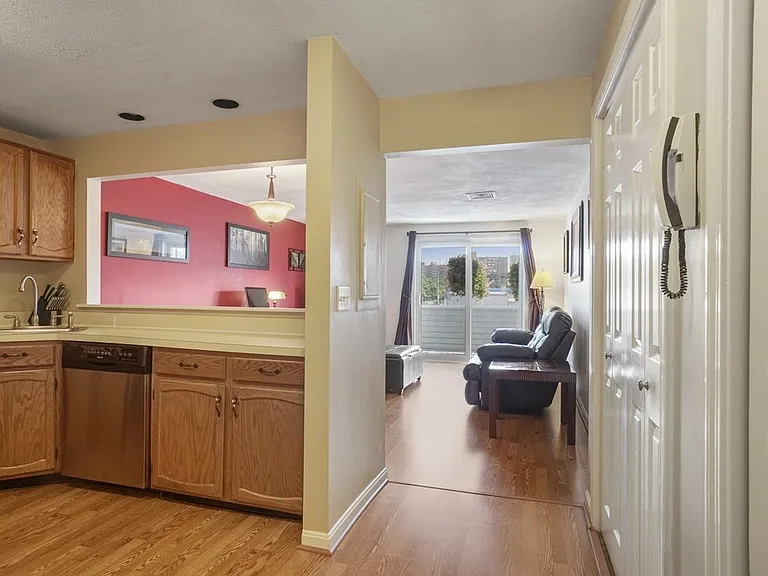 24 South St #22 — Photo 2