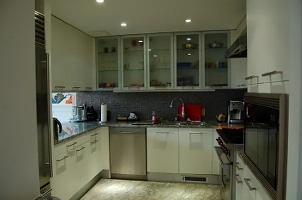 Rented by A & I Broadway | media 35