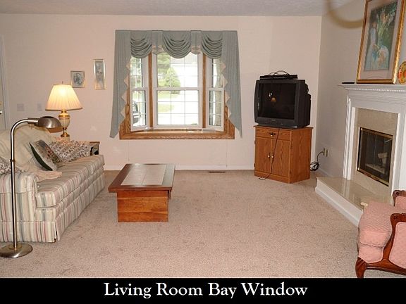 5th image of 14346 Thatchers Ln #115