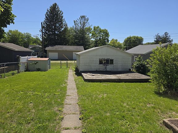 4th image of 409 16th Ave
