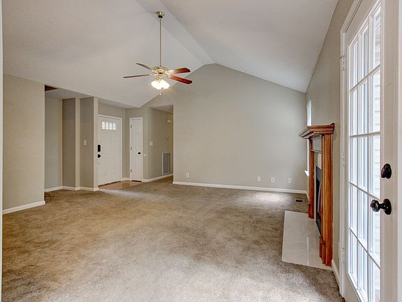 3rd image of 4005 Challis Dr