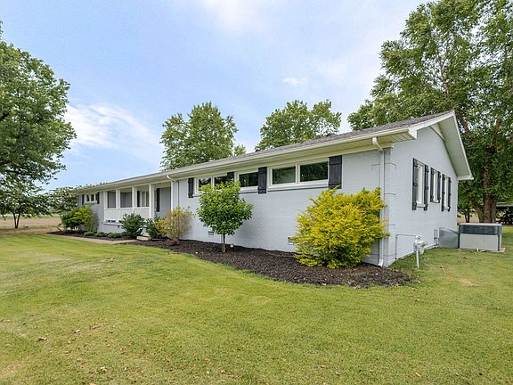 5th image of 540 Snell Rd