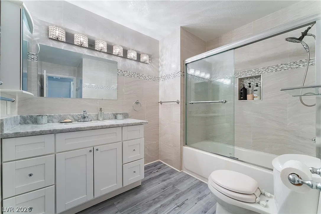 3 bed, 2.0 bath, 1591 sqft, $2,495 — Photo 4