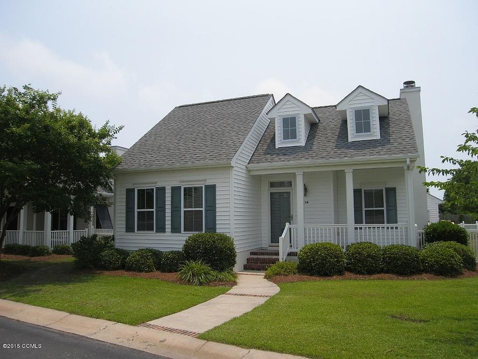 1st image of 204 Macgregor Dr