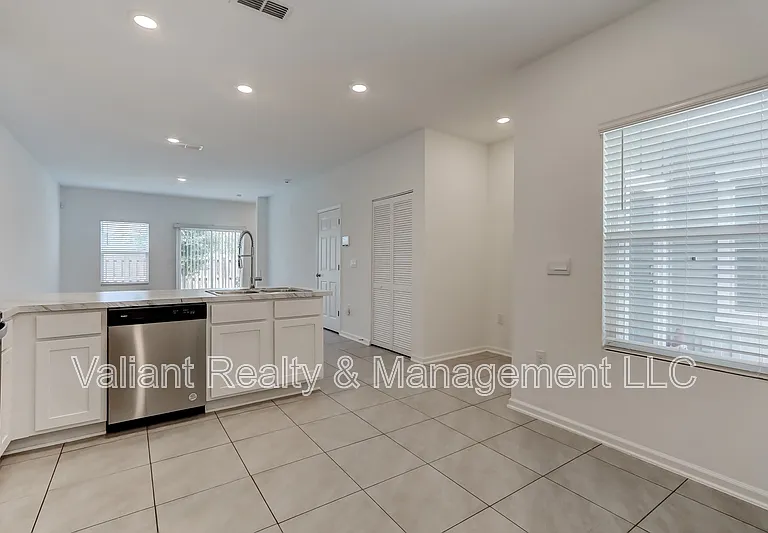 3986 Haymon Ave — Photo 10