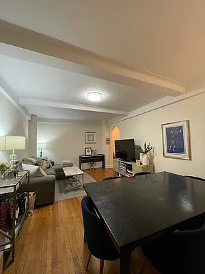 Rented by Douglas Elliman | media 10