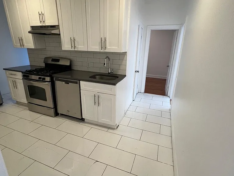 158 Belmont Ave #305 — Photo 3
