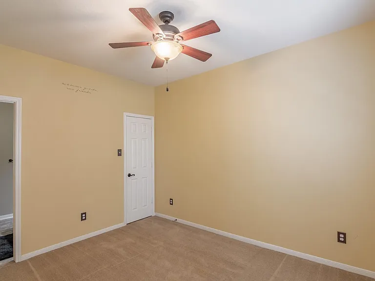 22626 Goss Spring Ct — Photo 18