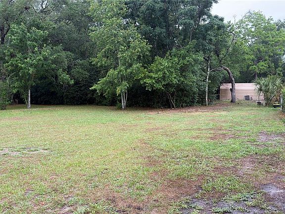 4th image of 4076 S Oakhurst Dr