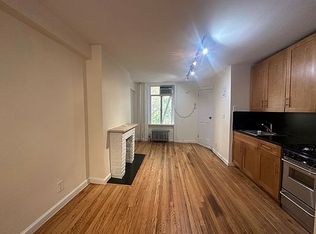 7 Jane St APT 4R, New York, NY 10014